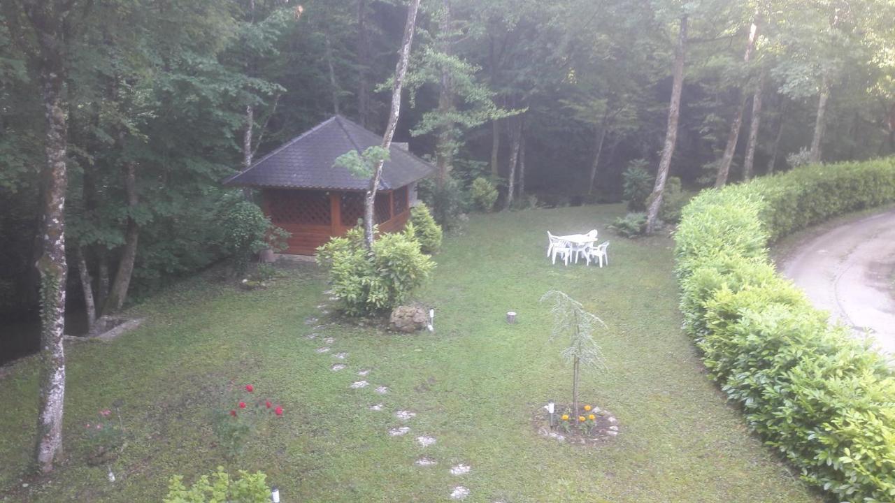 Mobile Home Slapnica U Parku Prirode Zumberak Krasic Buitenkant foto